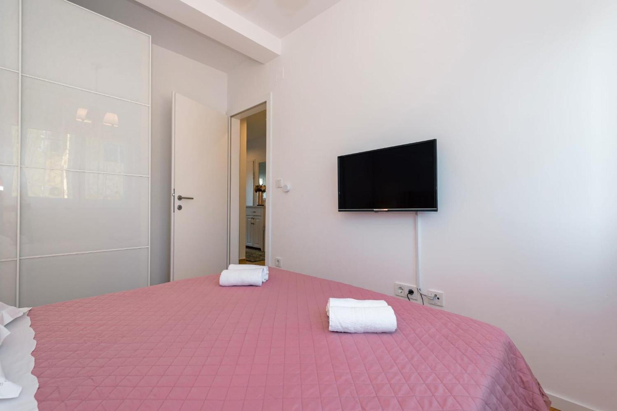 Apartment Apartman Mia Brodarica  Esterno foto