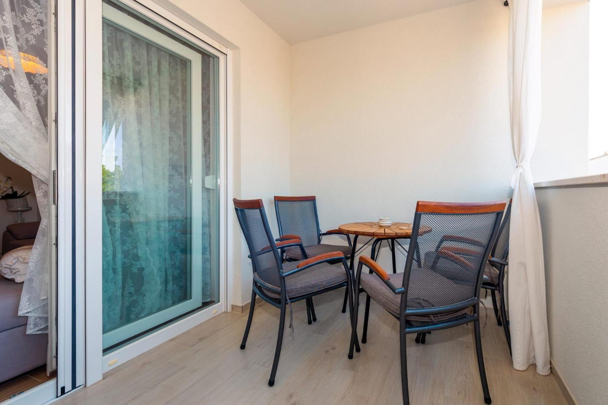 Apartment Apartman Mia Brodarica  Esterno foto